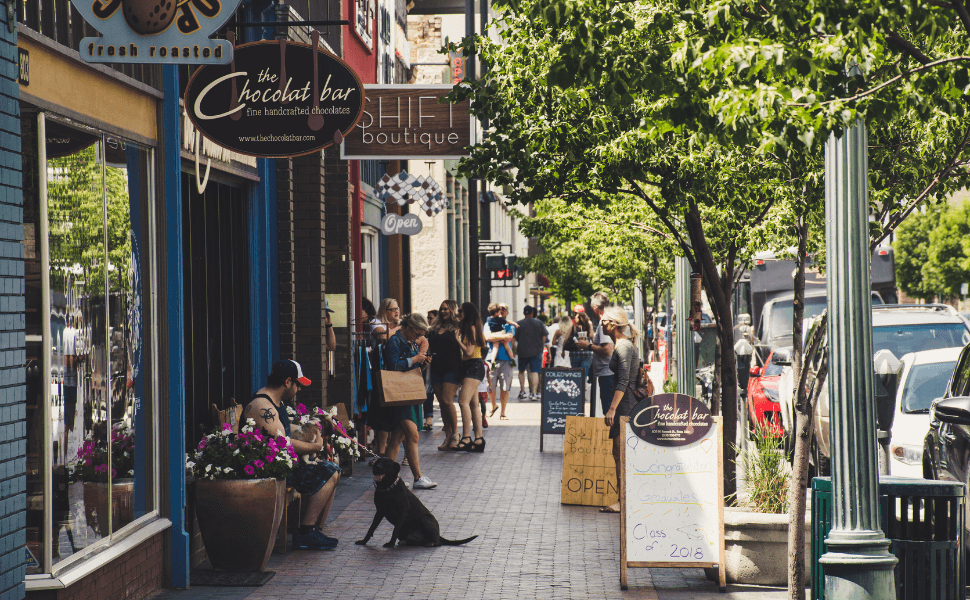 Local community on main street - building connections on Loclie